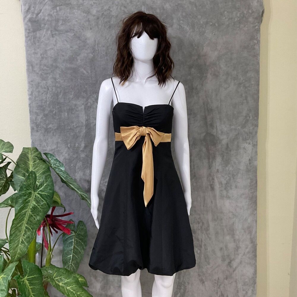 Blondie Nites By Linda Bernell midi cocktail party Dress Size 3 Black/Gold bow